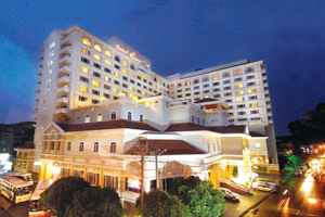 Equatorial Hotel - Hồ Chí Minh